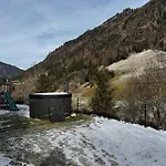 Sperlingnest Chalet *
