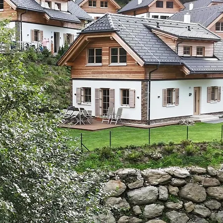 Sperlingnest Chalet *