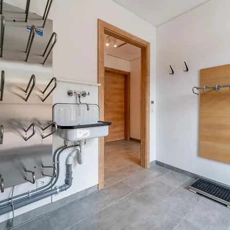 Sperlingnest Donnersbachwald