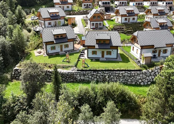 Sperlingnest Donnersbachwald